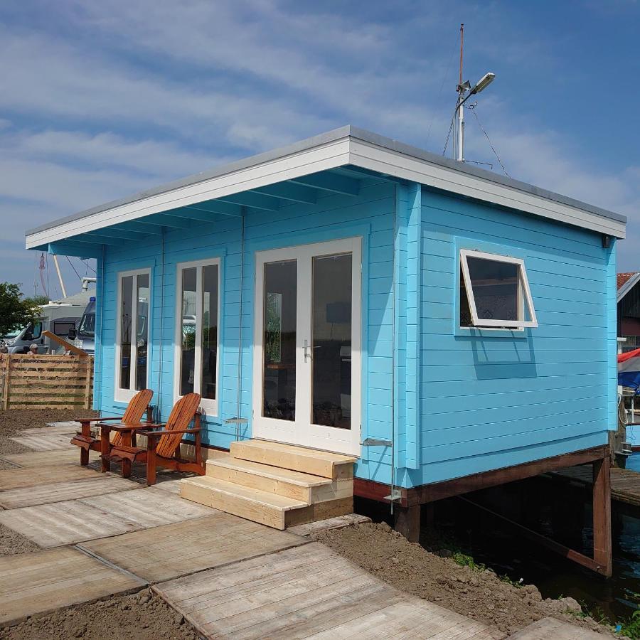 Waterhuisjes Op De Pier Van Lauwersmeerplezier! Lauwersoog Extérieur photo